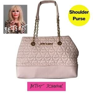BETSEY JOHNSON 💋 Baby Pink Quilted Shoulder Purse, Gold Chain, Floral Interior